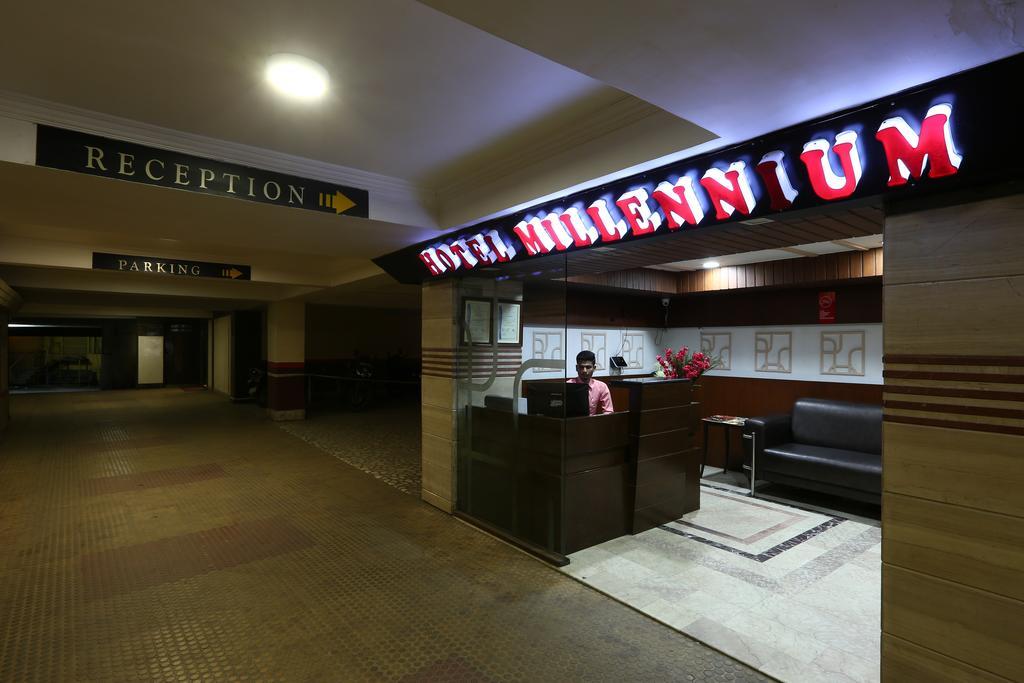Hotel Millennium Ґувахаті Екстер'єр фото
